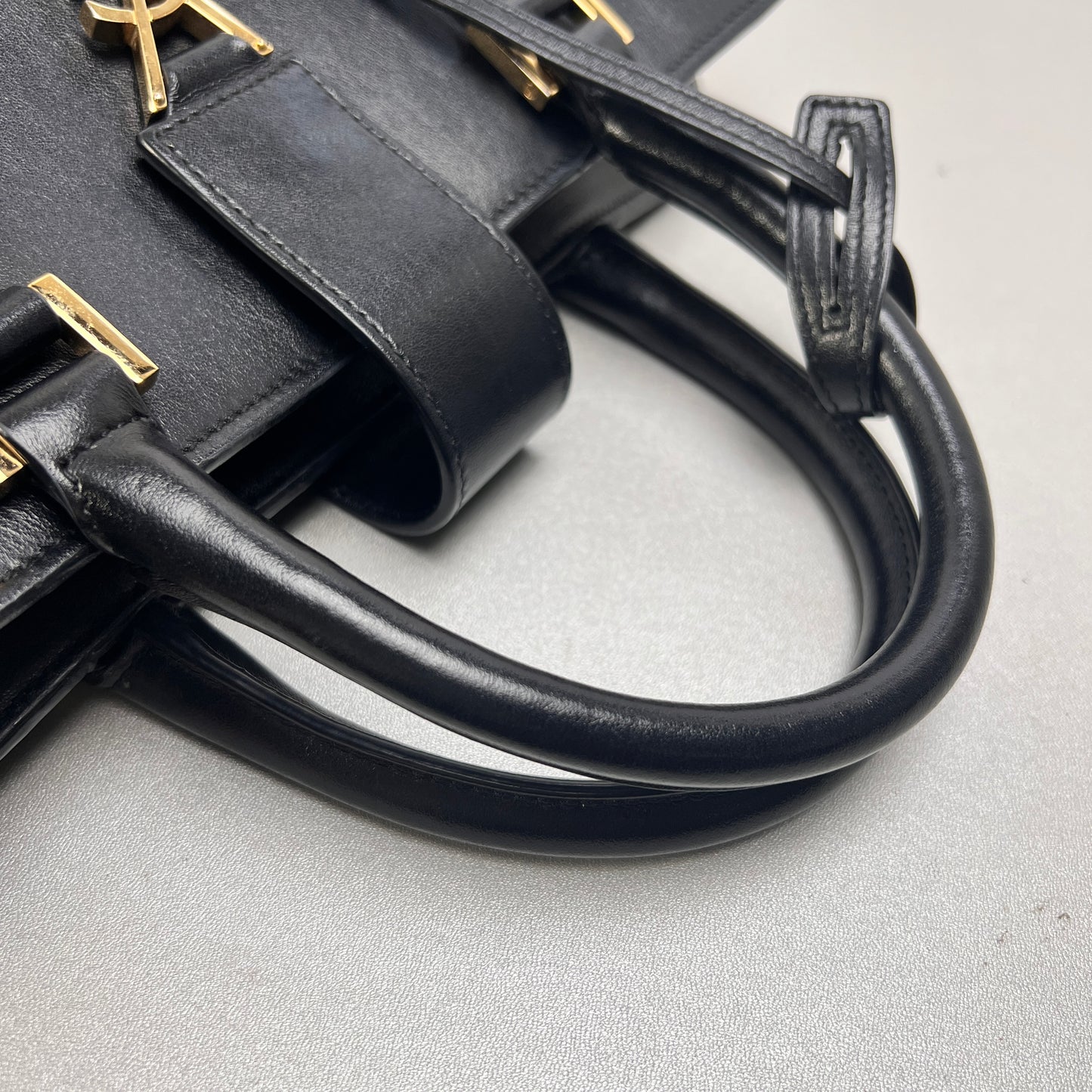 Saint Laurent Black A-13849
