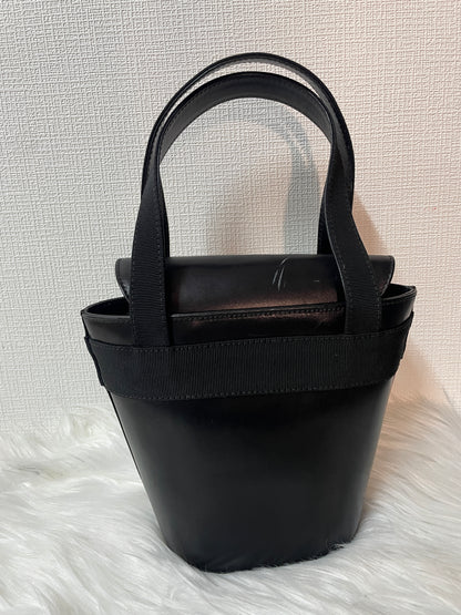 Ferragamo A-13909