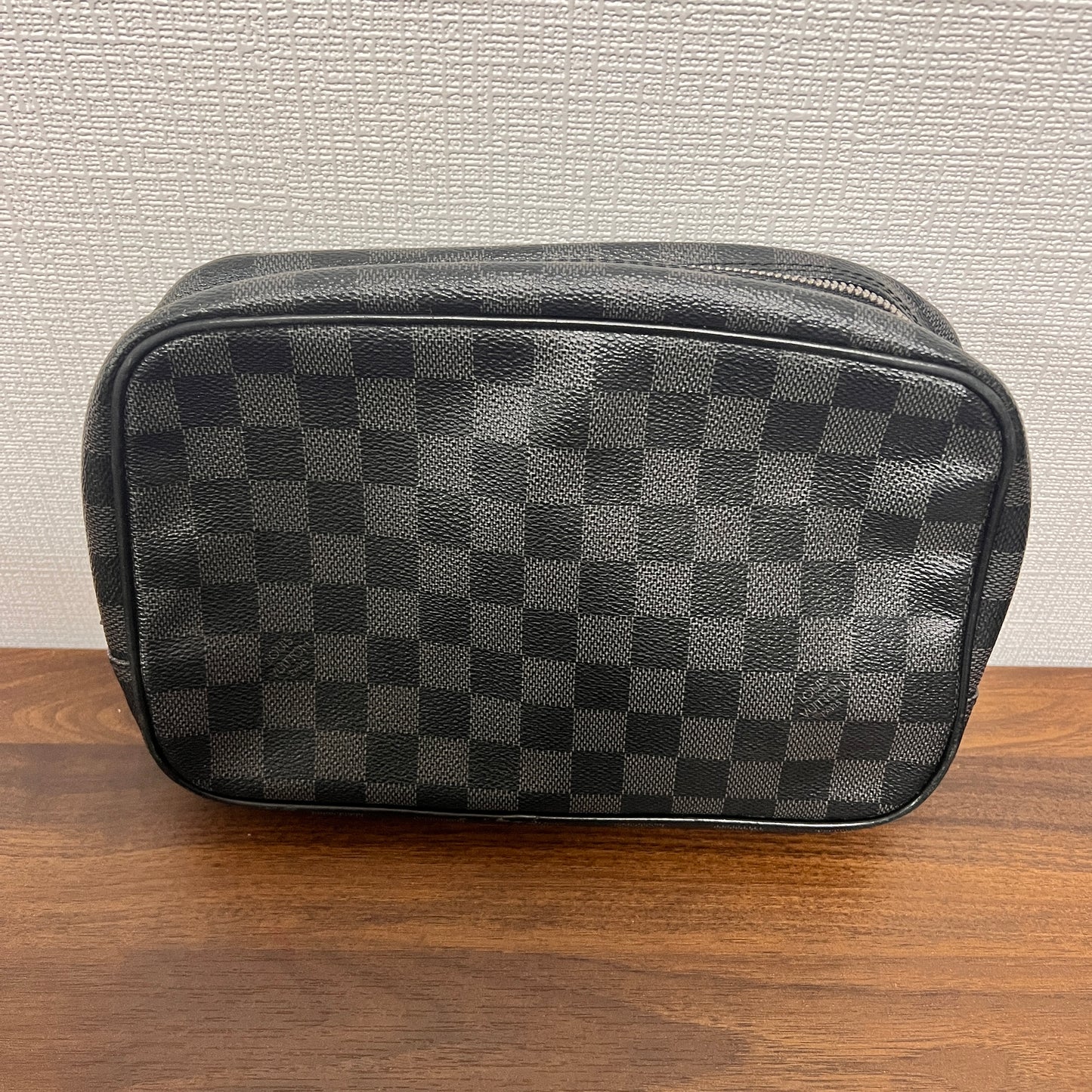 Louis Vuitton A-14020