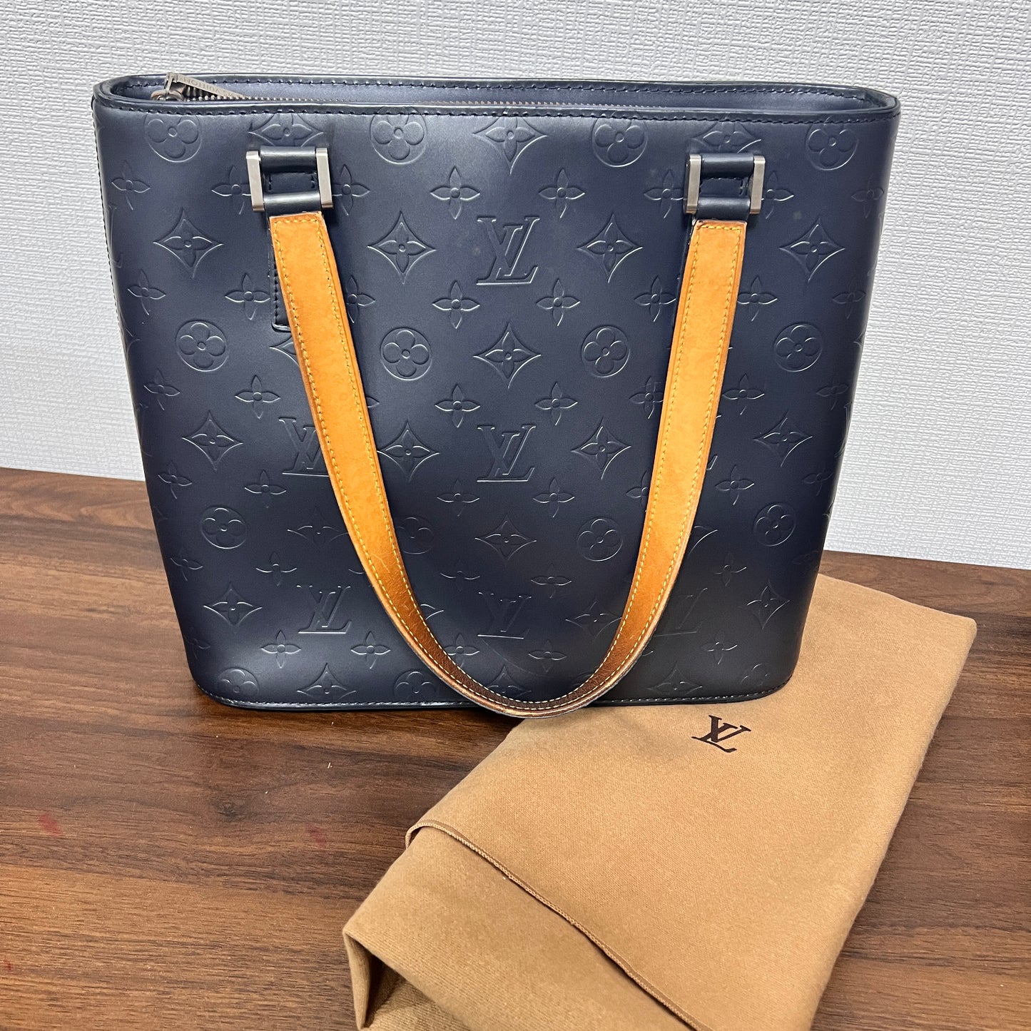 Louis Vuitton A-14022