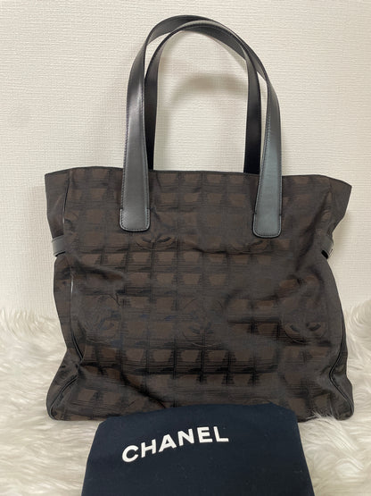 Chanel A-14052