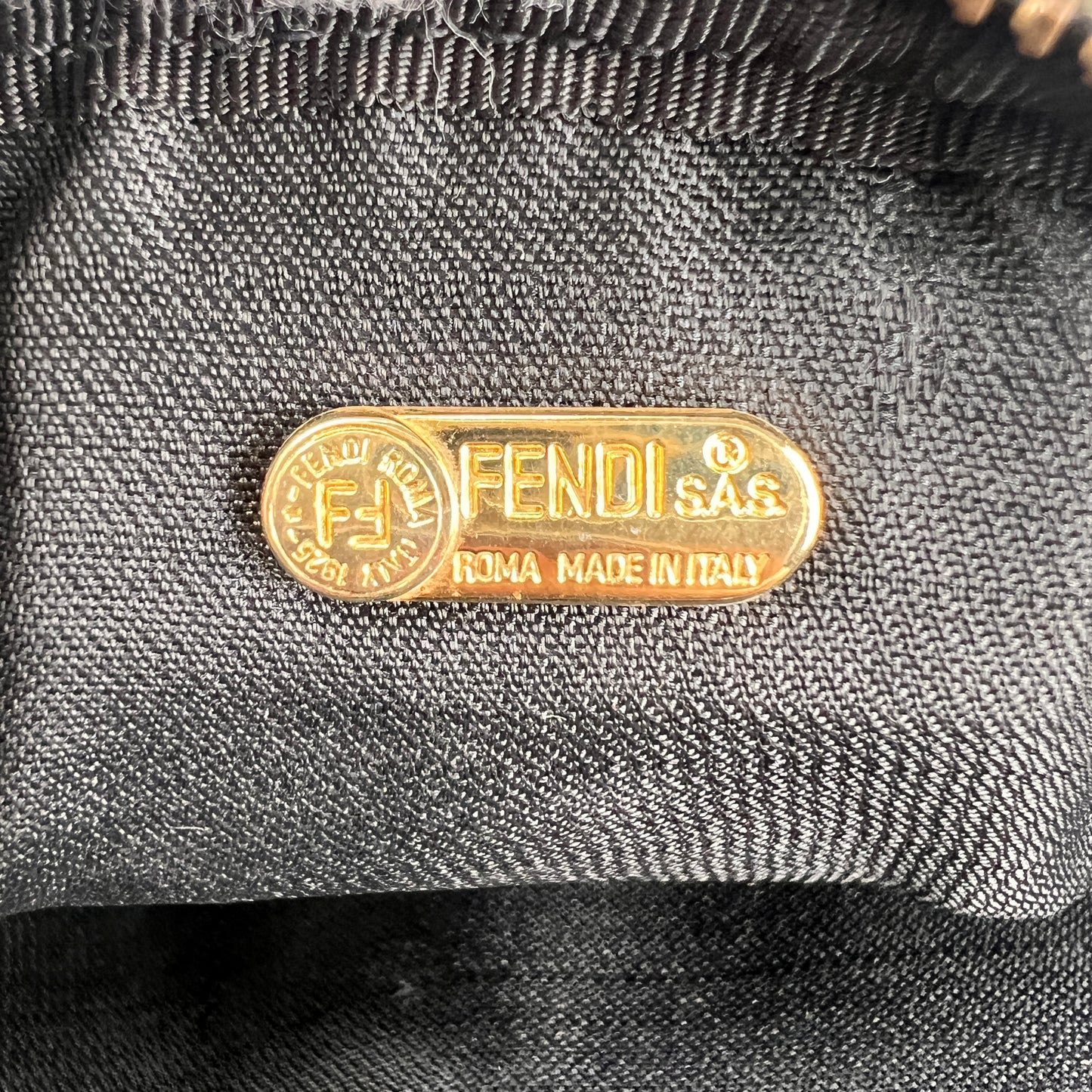 Fendi A-14057
