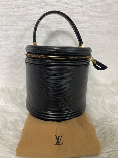 Louis Vuitton Black A-14068