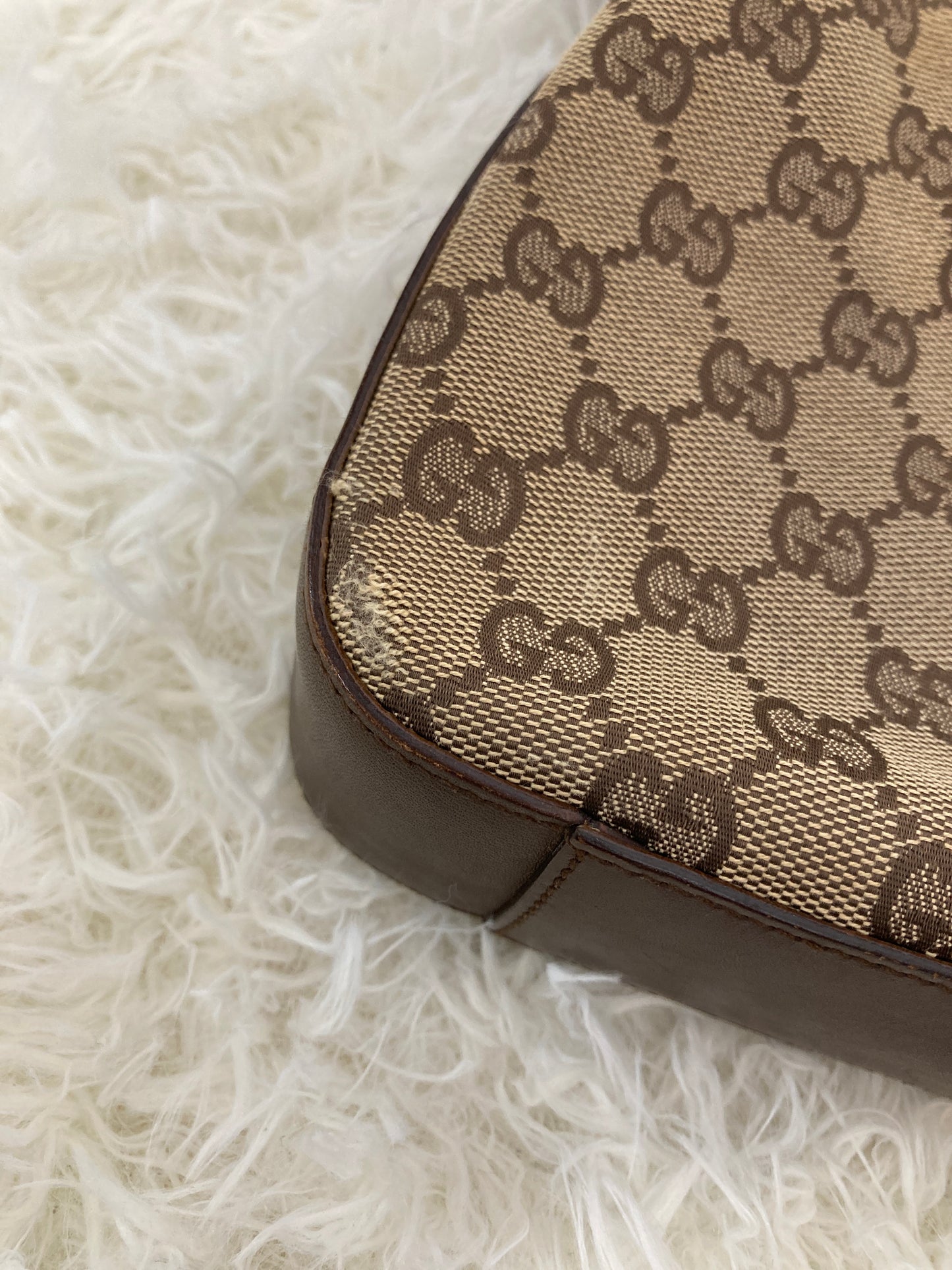 Gucci A-14088