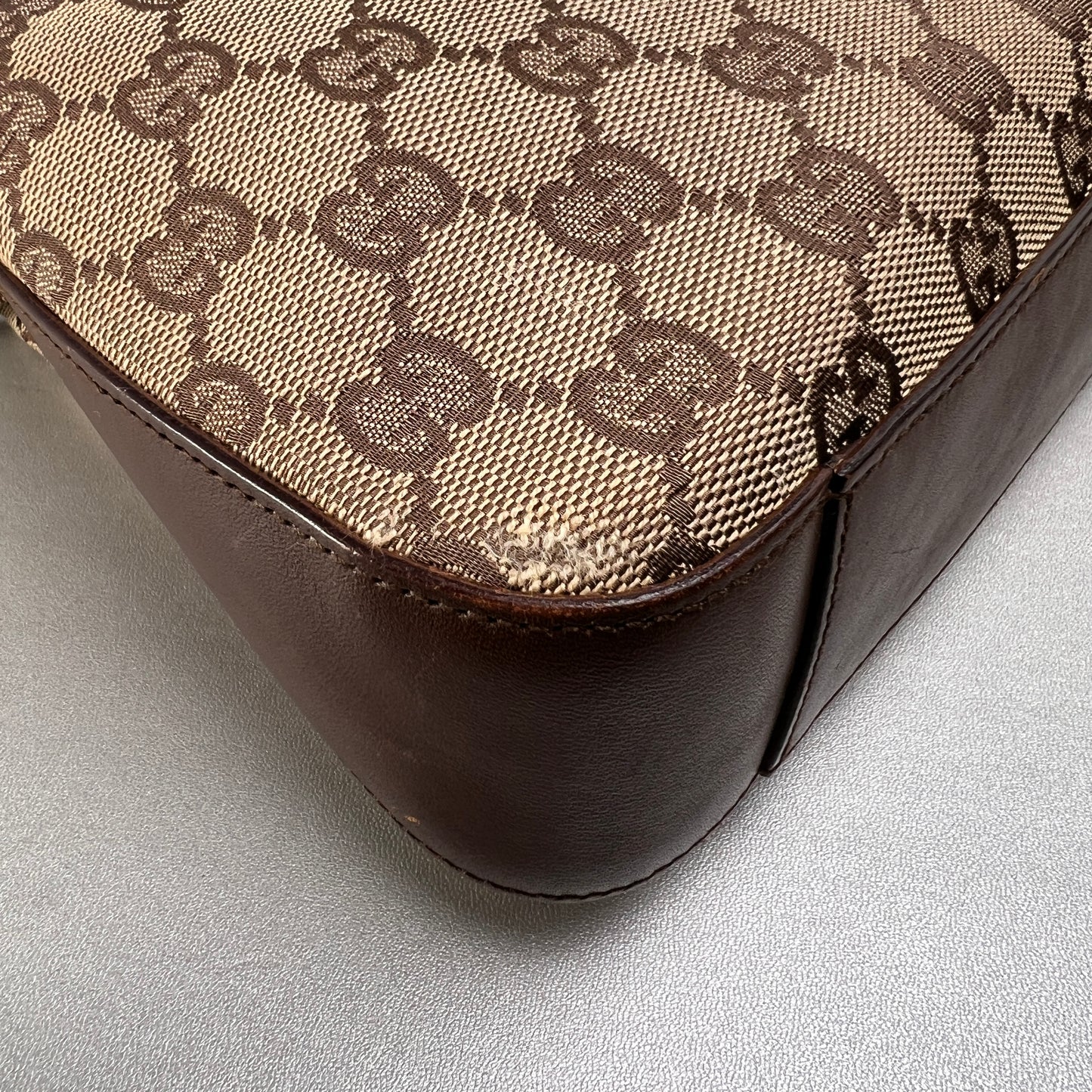 Gucci A-14088