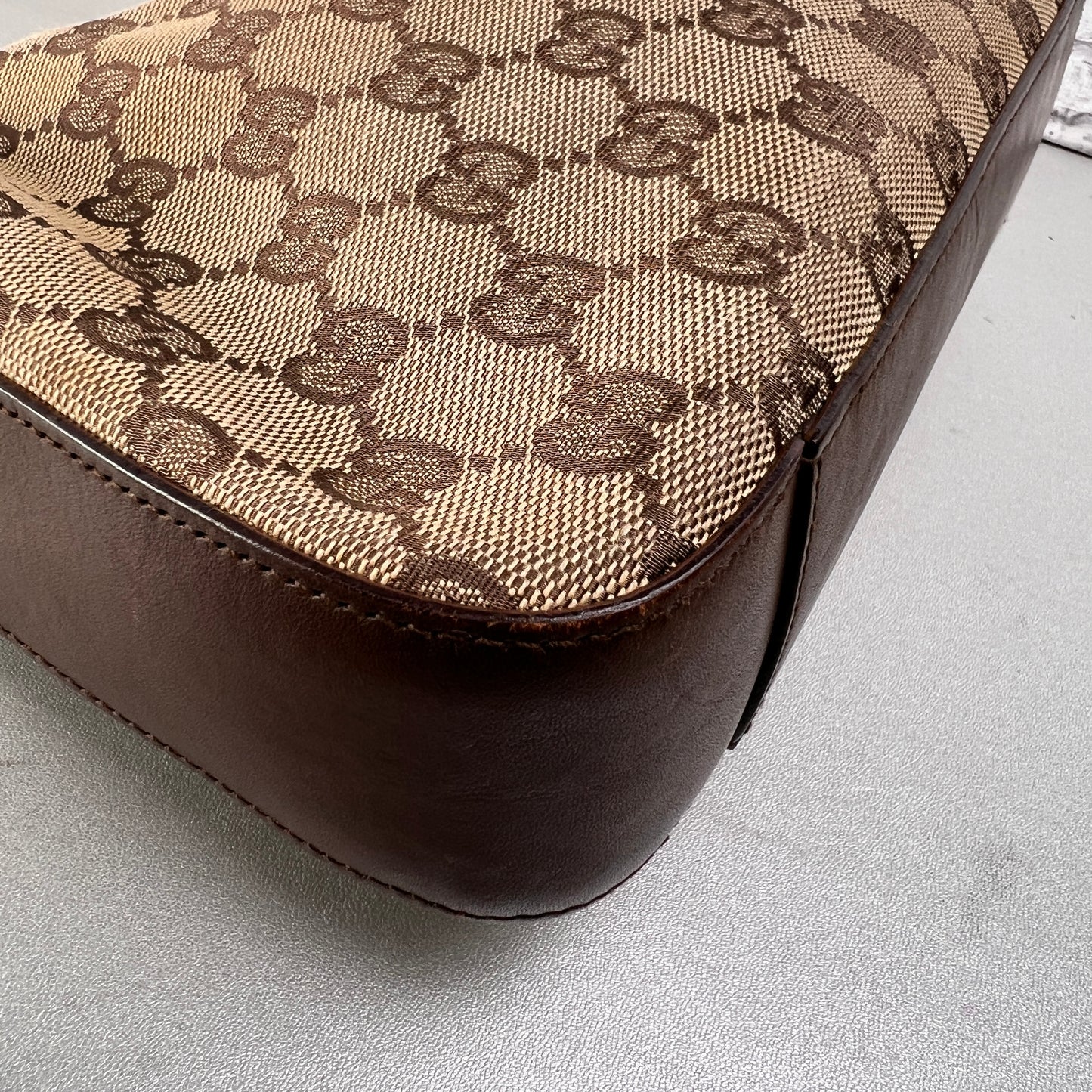 Gucci A-14088