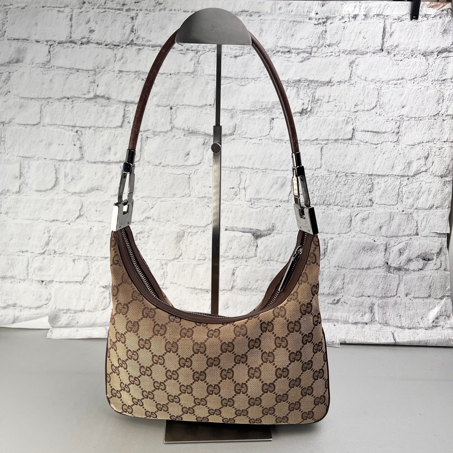 Gucci A-14088