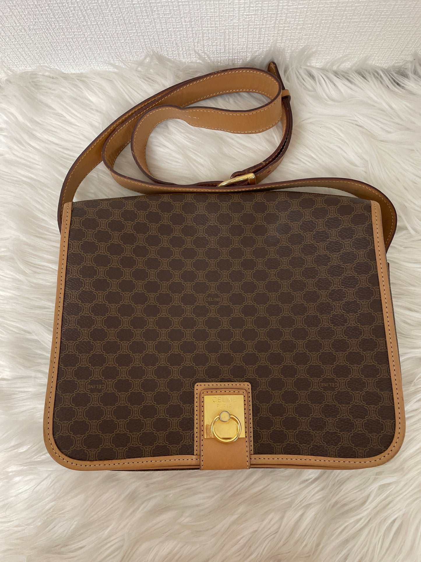 Celine A-14112