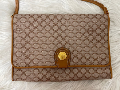 Celine A-14138