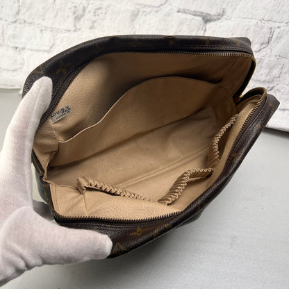 Louis Vuitton A-14217