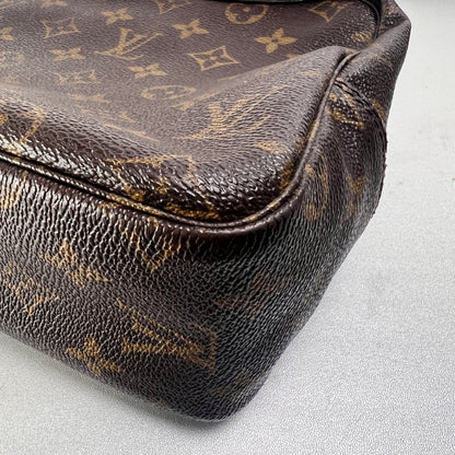 Louis Vuitton A-14217