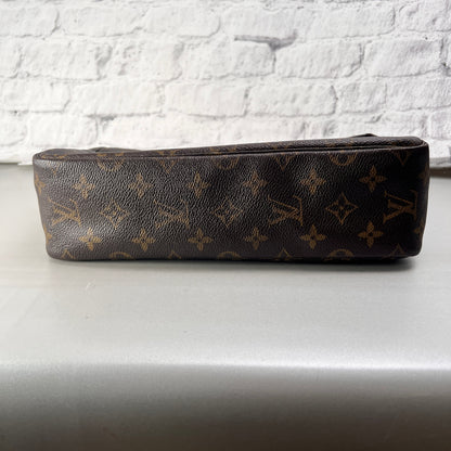 Louis Vuitton A-14217