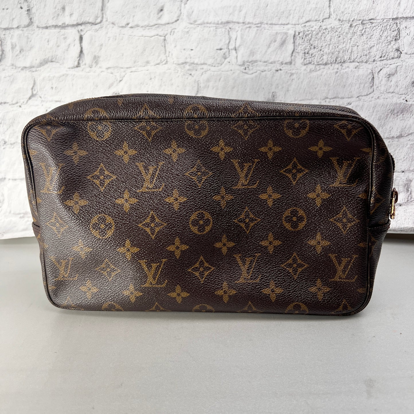 Louis Vuitton A-14217