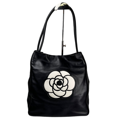 Chanel Black Tote Bags A-14226