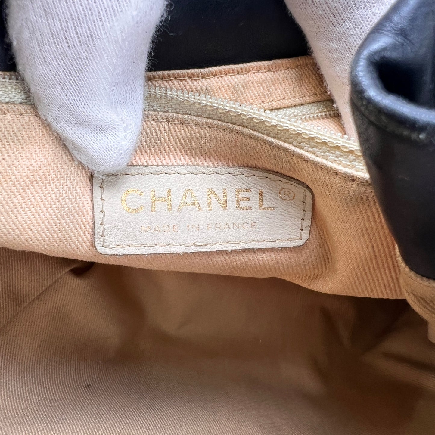 Chanel Black Tote Bags A-14226