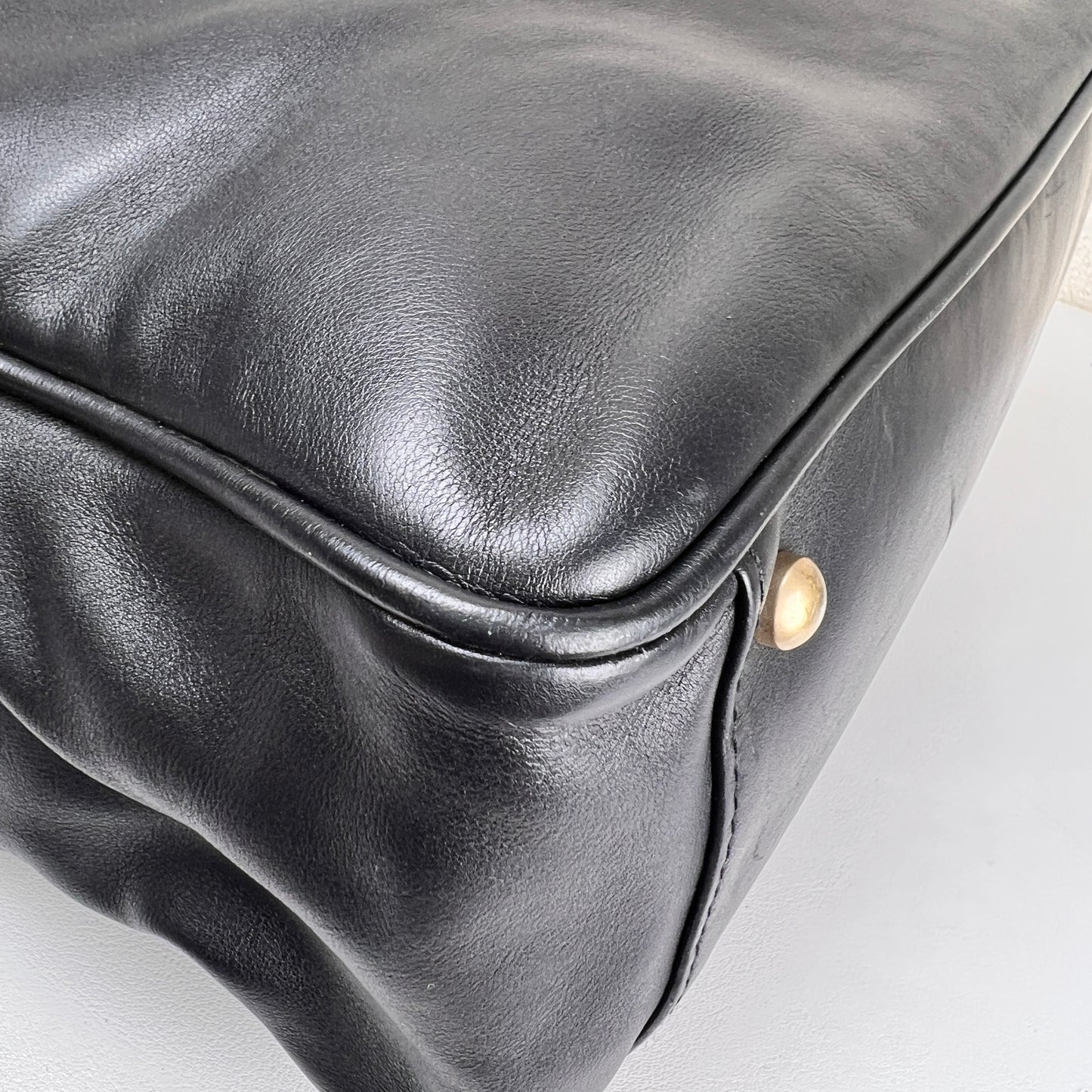 Chanel Black Tote Bags A-14226