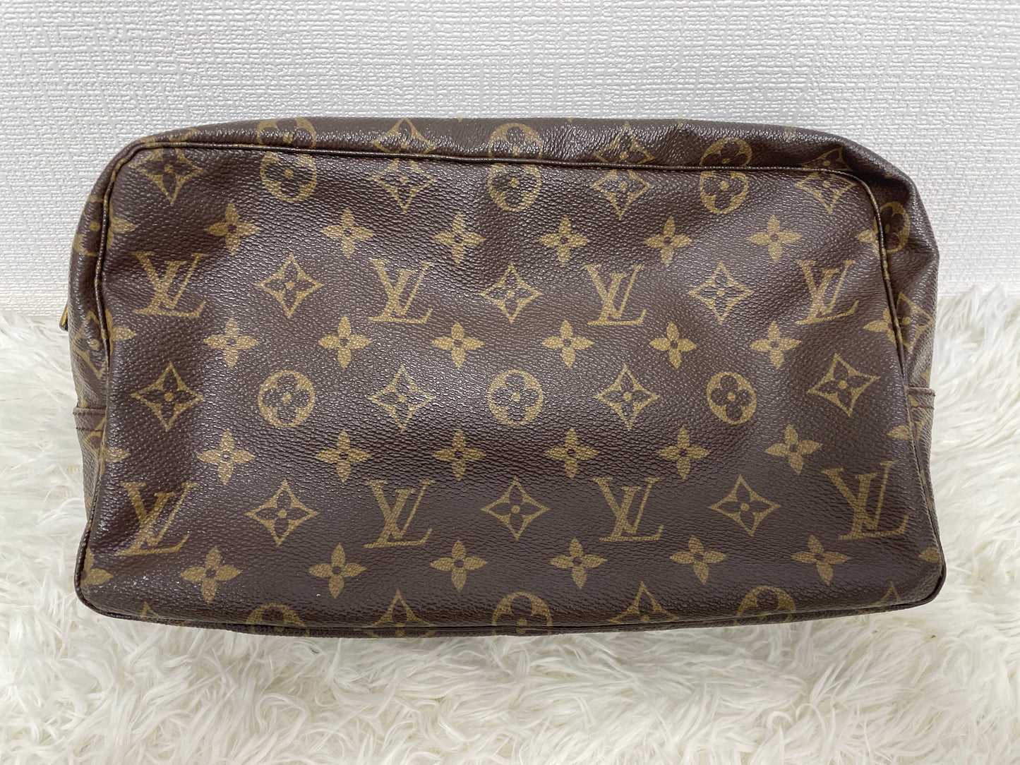Louis Vuitton A-14239