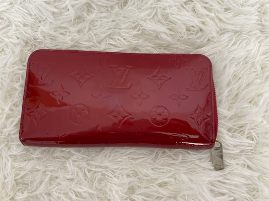 Louis Vuitton A-14240