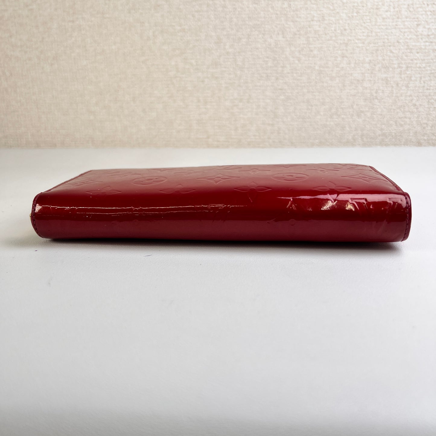 Louis Vuitton A-14240