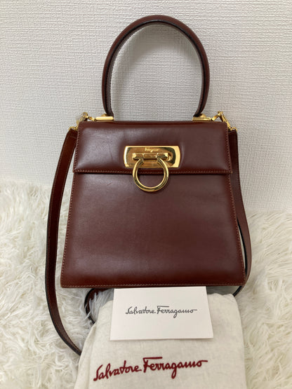 Ferragamo Red A-14271