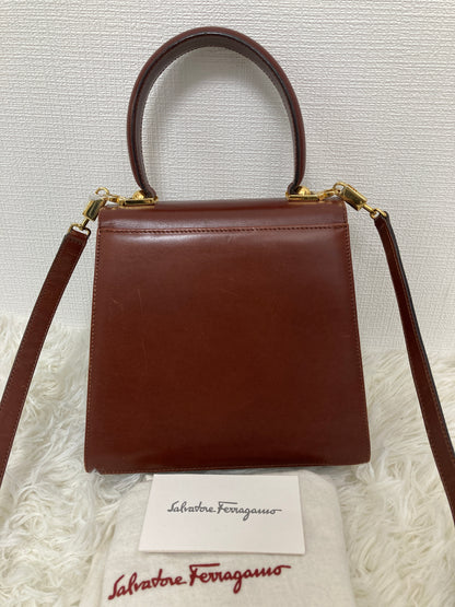 Ferragamo Red A-14271