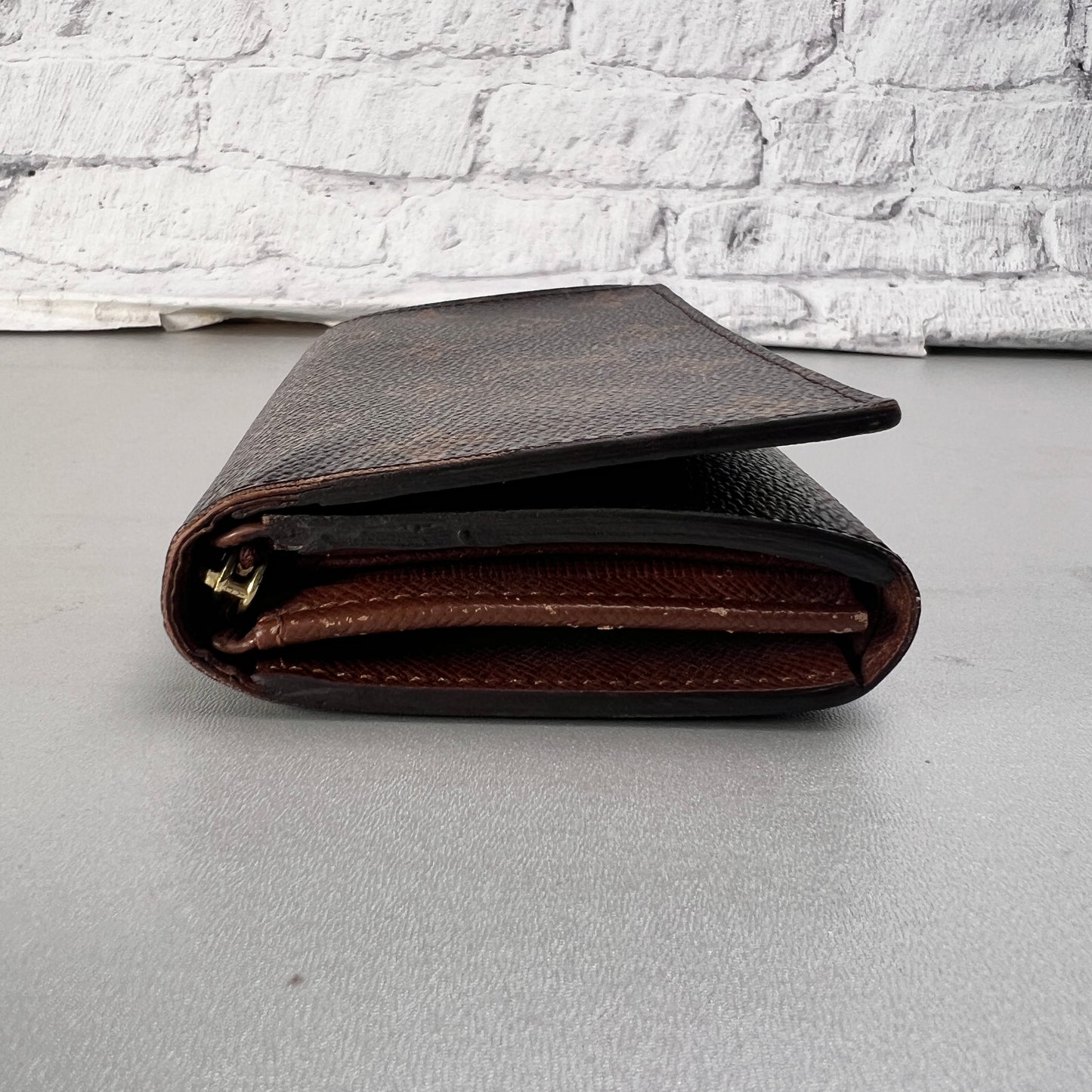 Louis Vuitton A-14292