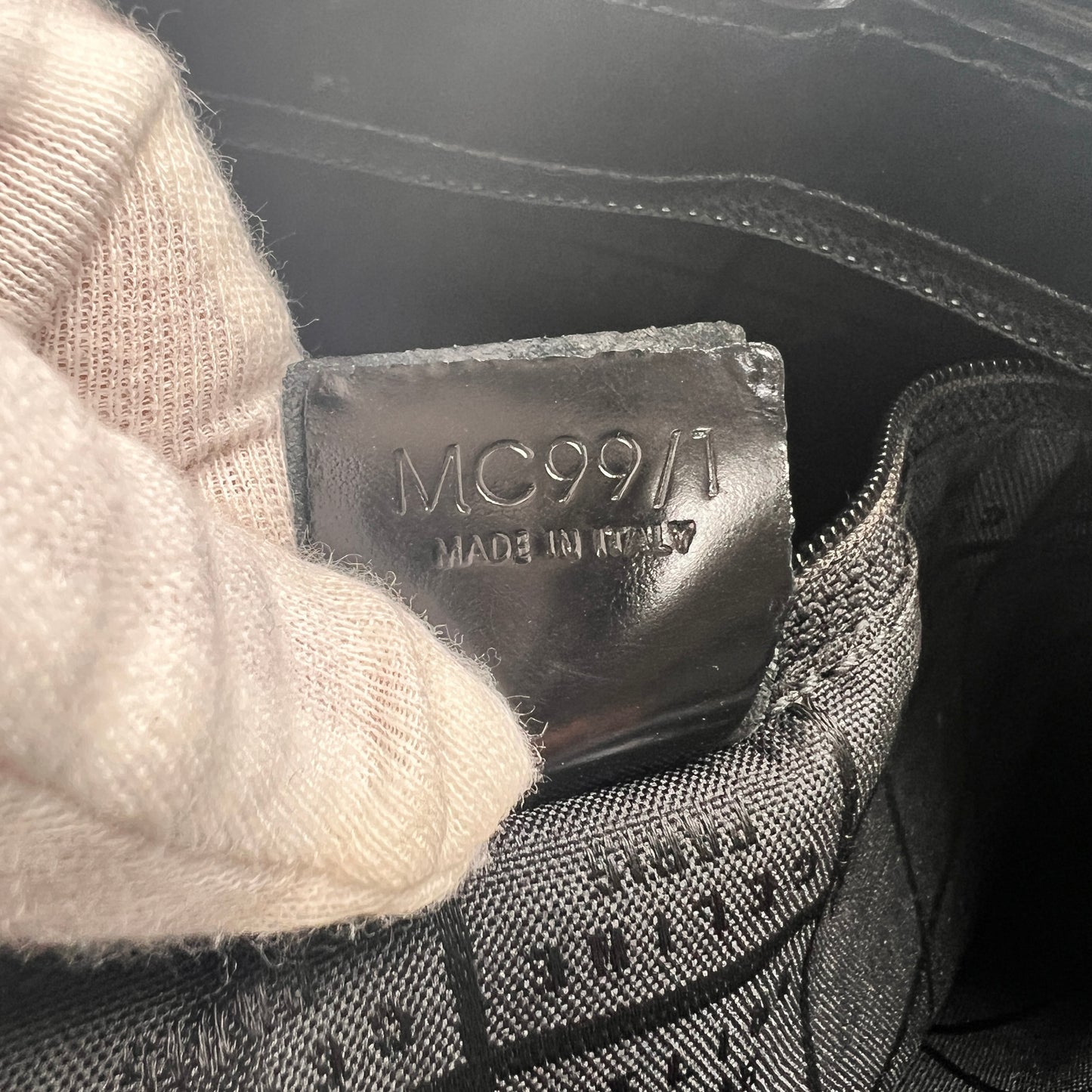 Celine A-14293