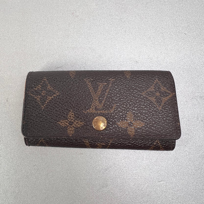Louis Vuitton Small goods A-14337