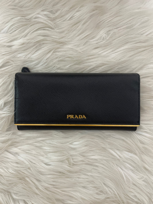 Prada A-14366