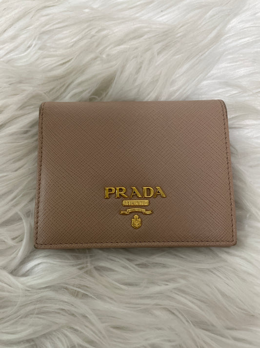 Prada A-14367