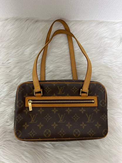 Louis Vuitton A-14372
