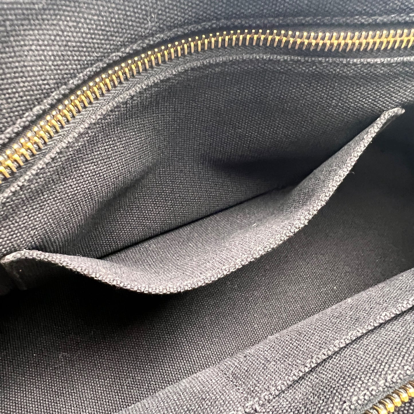 Prada Black A-14385