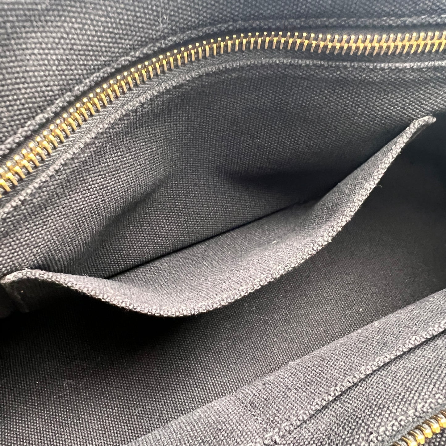 Prada Black A-14385
