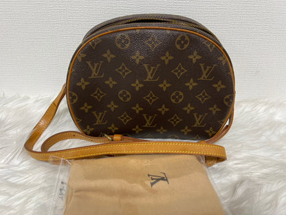 Louis Vuitton Brown A-14389