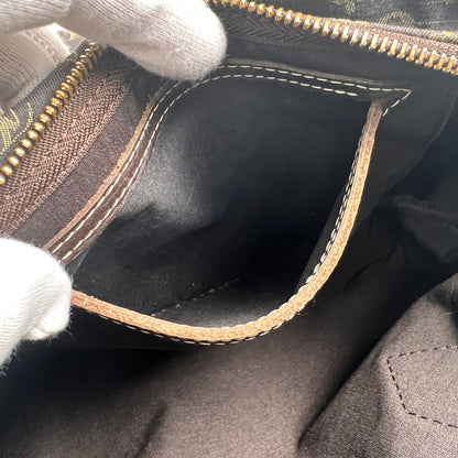 Louis Vuitton Brown A-14404