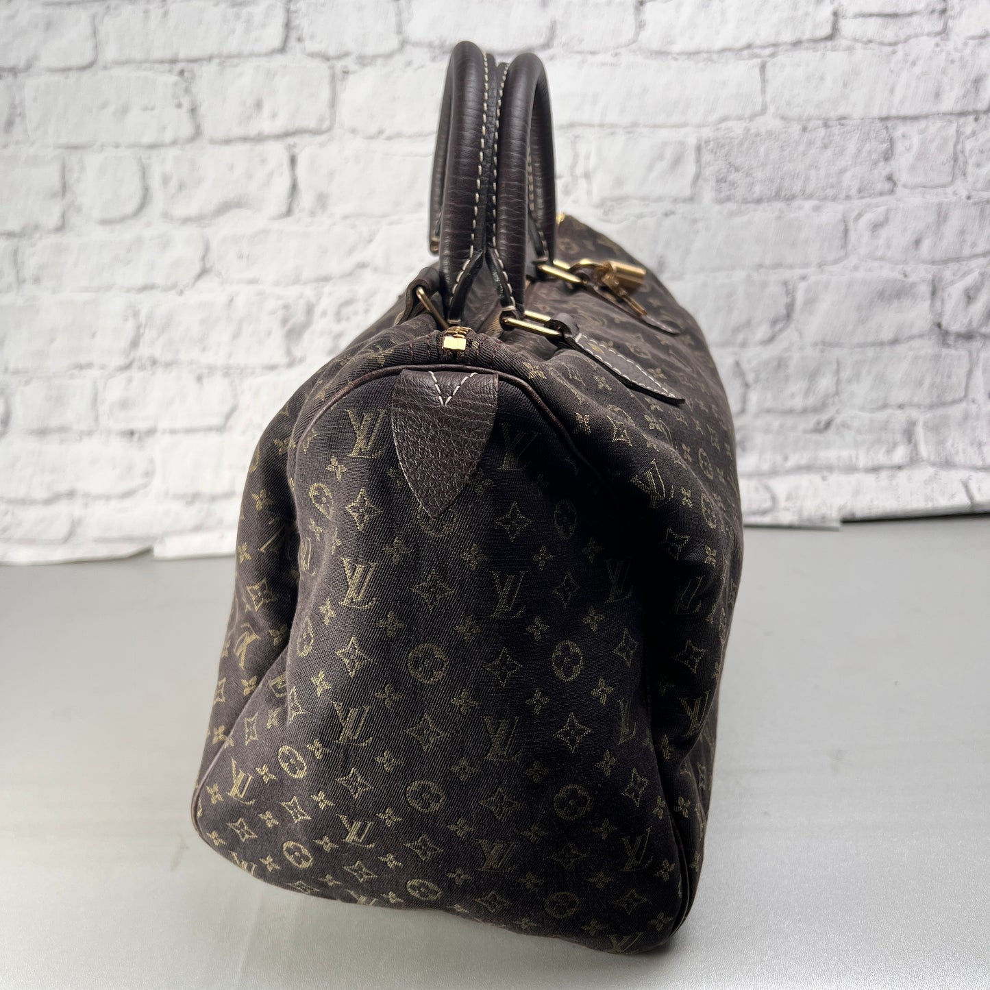Louis Vuitton Brown A-14404