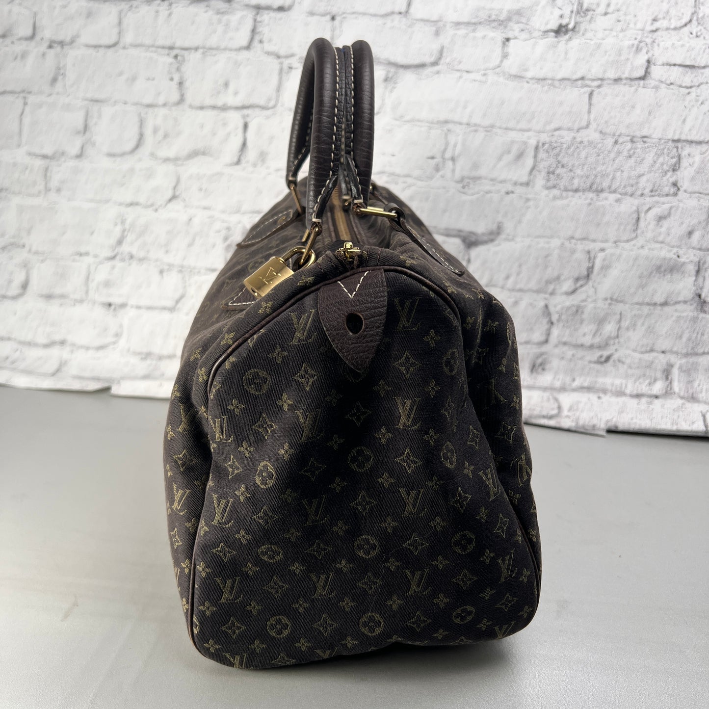 Louis Vuitton Brown A-14404