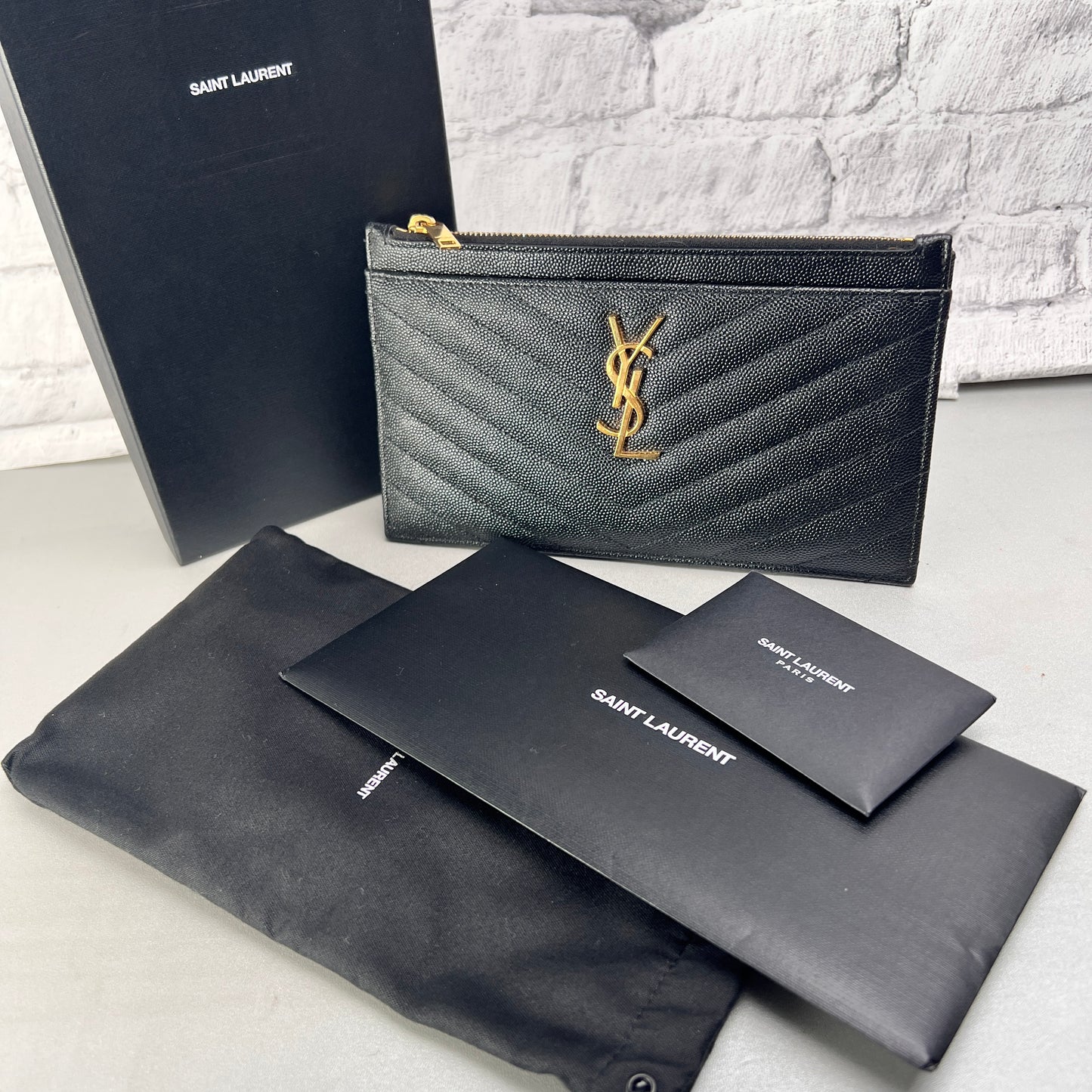 Saint Laurent A-14406
