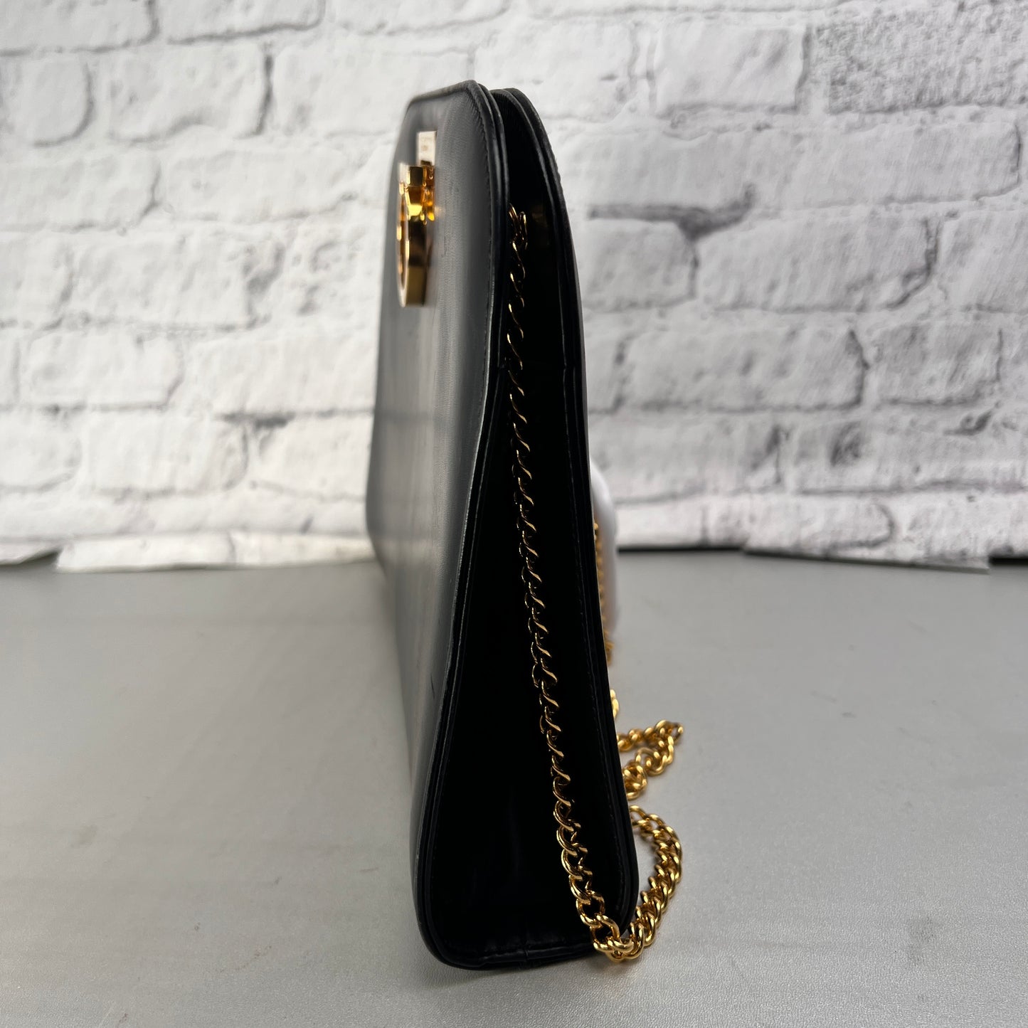 Ferragamo Black Shoulder Bags A-14419