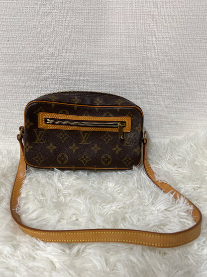 Louis Vuitton Brown Shoulder Bags A-14420