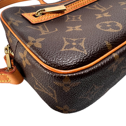 Louis Vuitton Brown Shoulder Bags A-14420