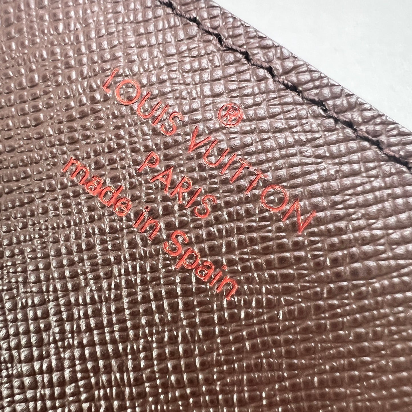 Louis Vuitton Brown Small goods A-14421