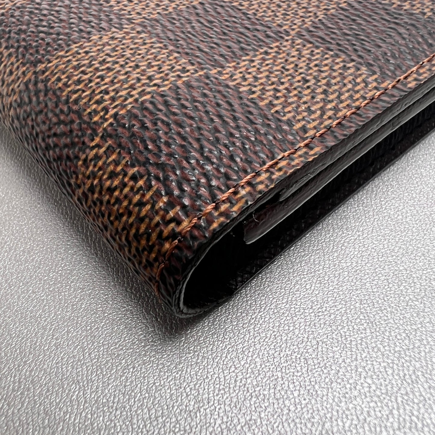 Louis Vuitton Brown Small goods A-14421
