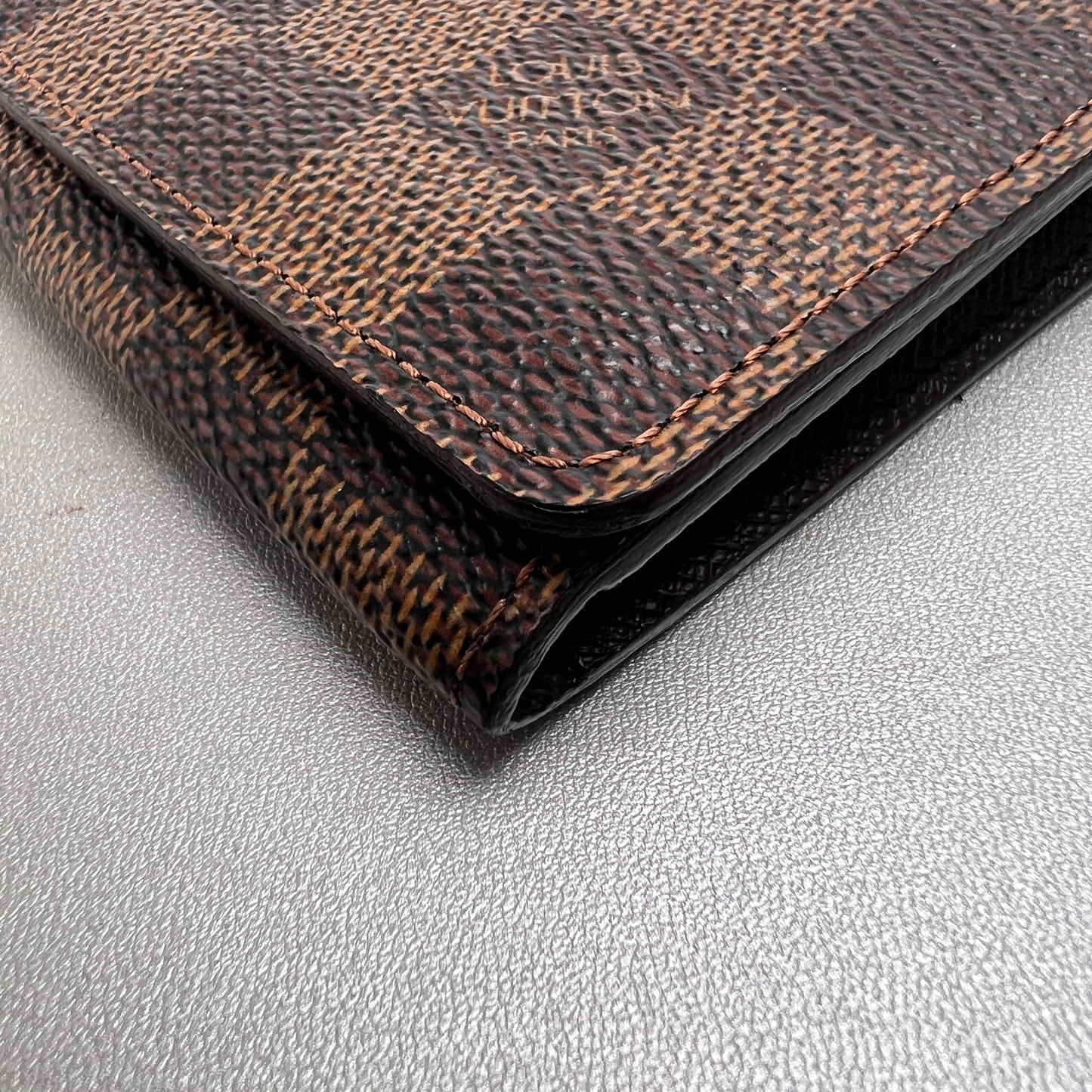 Louis Vuitton Brown Small goods A-14421