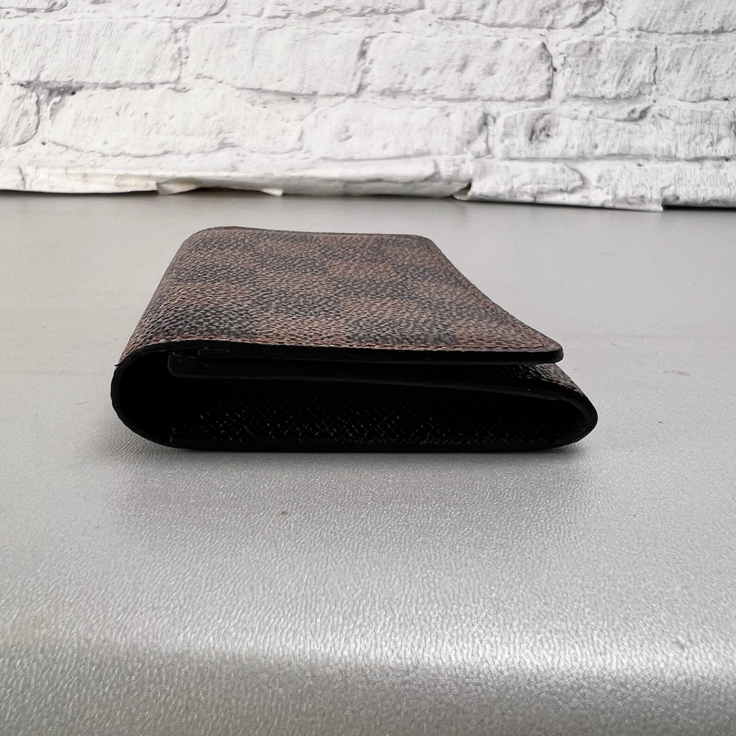 Louis Vuitton Brown Small goods A-14421