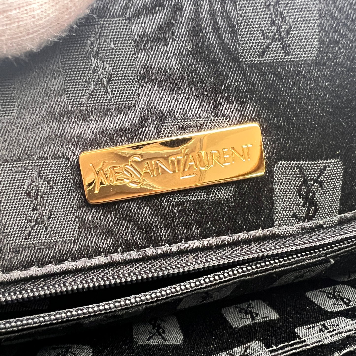 Saint Laurent Black Handle Bags A-14431
