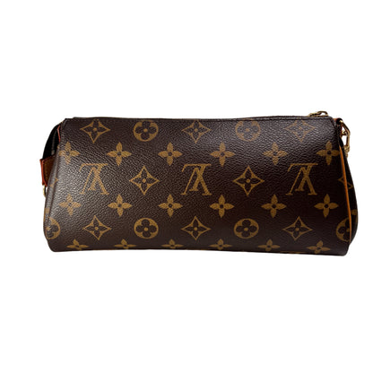 Louis Vuitton Brown Shoulder Bags A-14438