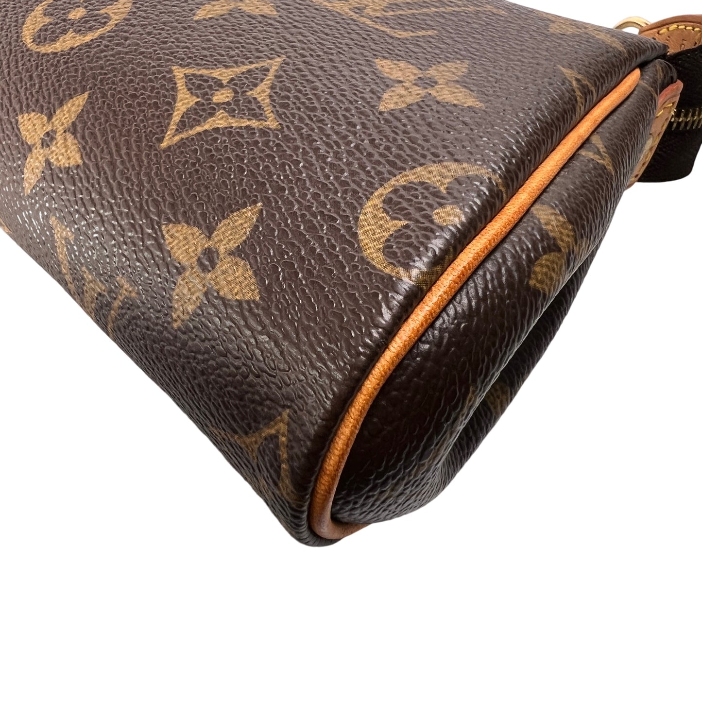 Louis Vuitton Brown Shoulder Bags A-14438