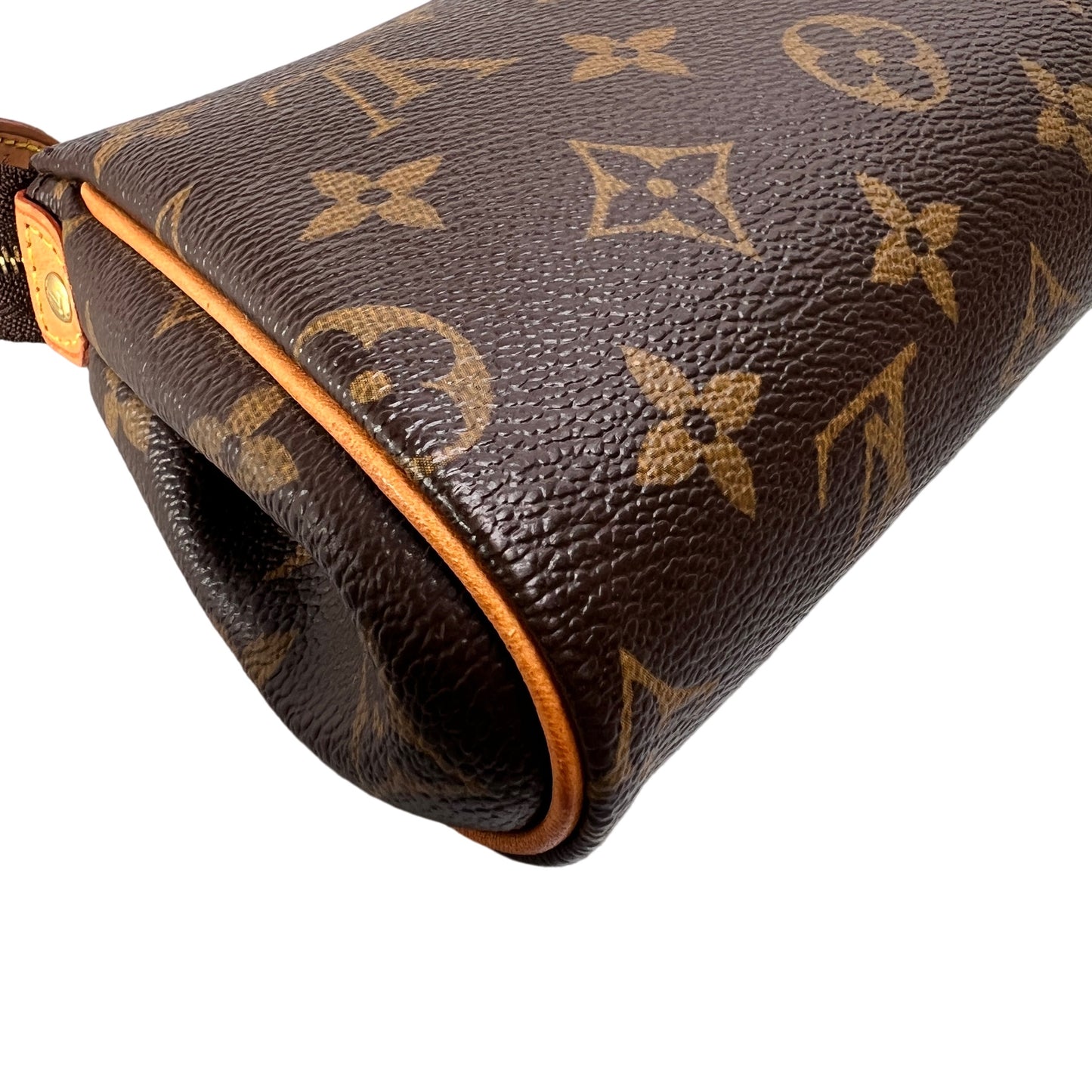 Louis Vuitton Brown Shoulder Bags A-14438