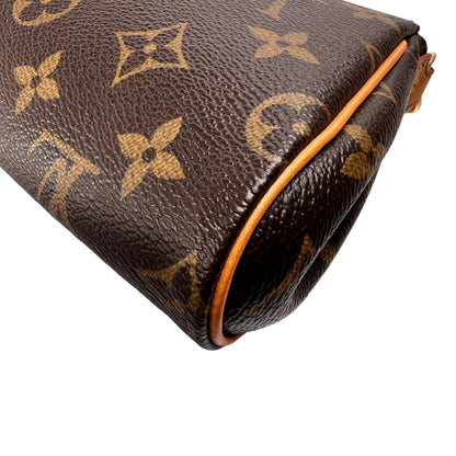 Louis Vuitton Brown Shoulder Bags A-14438